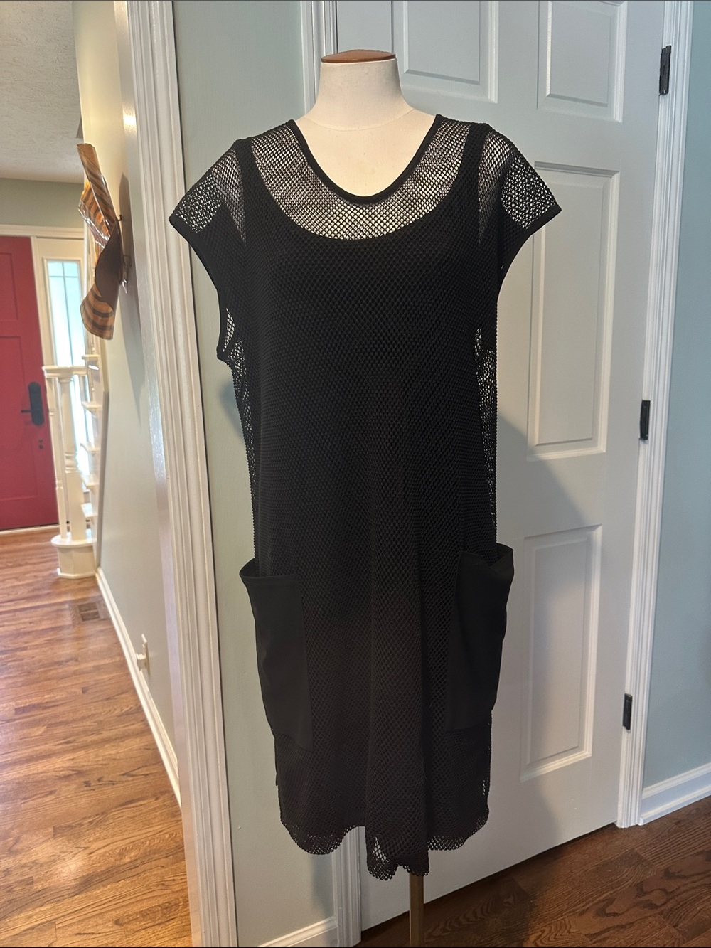 EUC Joseph Ribkoff 2-piece mesh black dress with pockets size 12